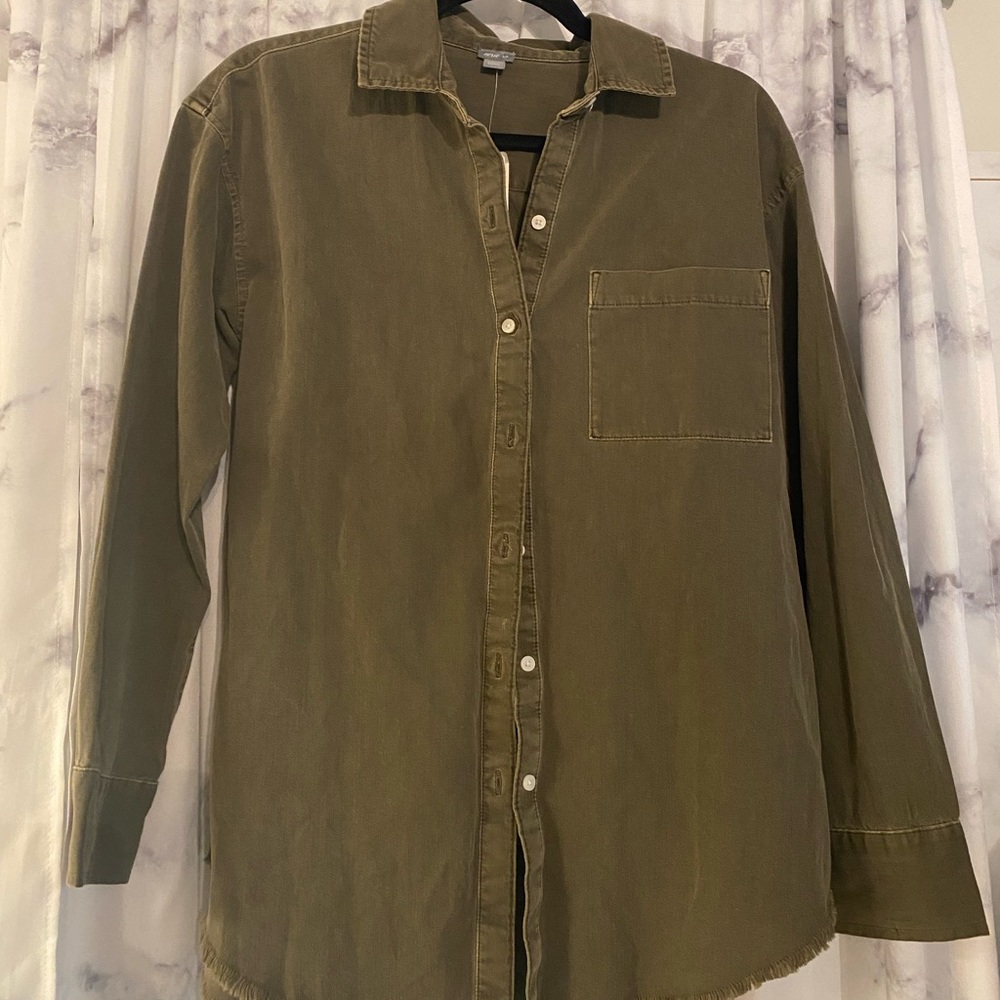 NWT Aerie Button Down Top Size S